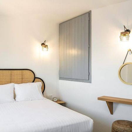 Evanthia Best View Thirassia Island Hotel 외부 사진