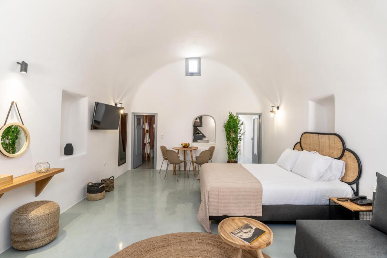 Evanthia Best View Thirassia Island Hotel 외부 사진