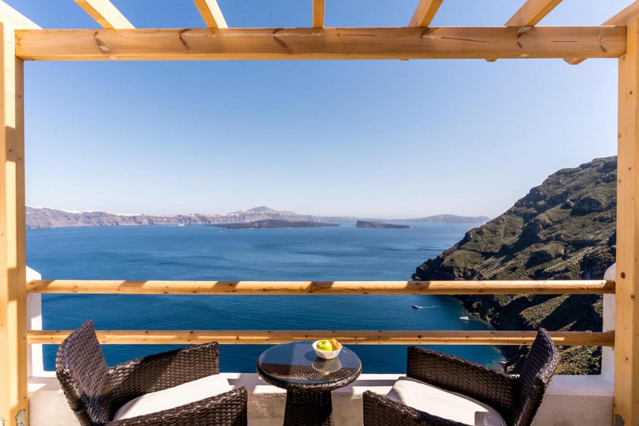 Evanthia Best View Thirassia Island Hotel 외부 사진
