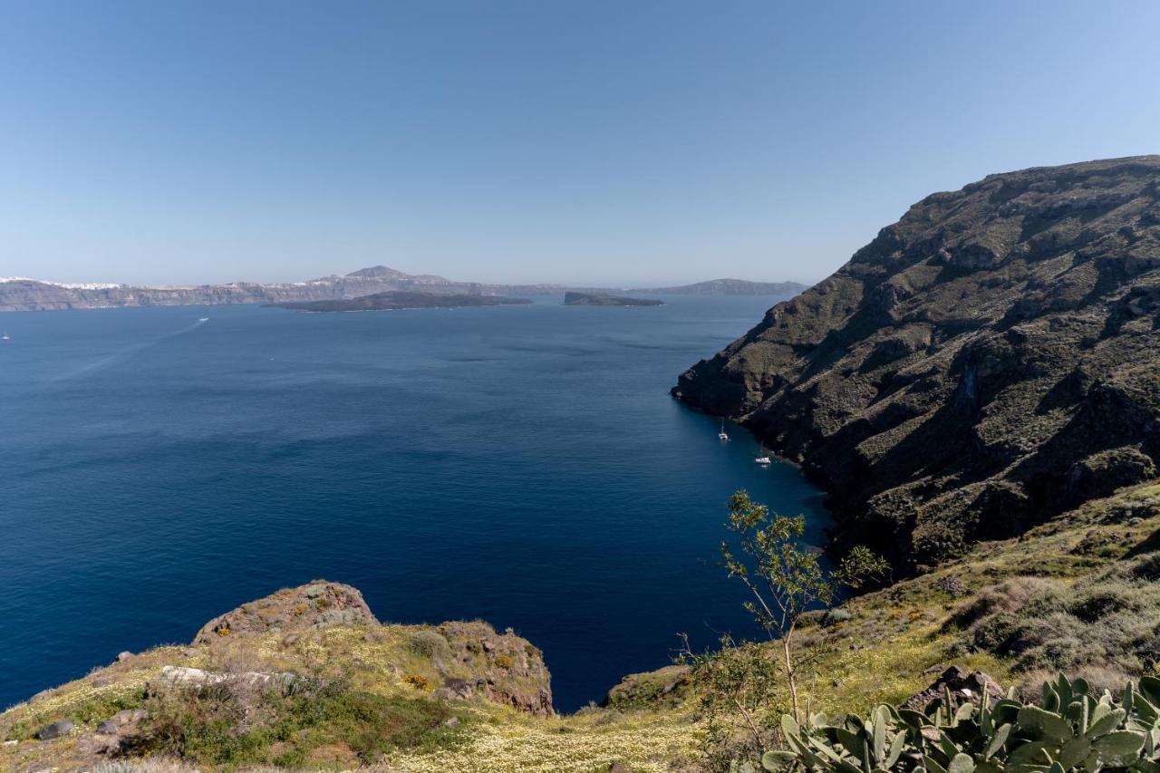 Evanthia Best View Thirassia Island Hotel 외부 사진