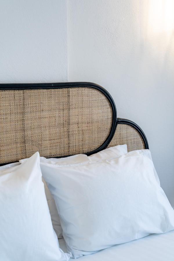 Evanthia Best View Thirassia Island Hotel 외부 사진