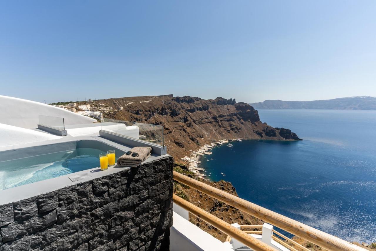 Evanthia Best View Thirassia Island Hotel 외부 사진