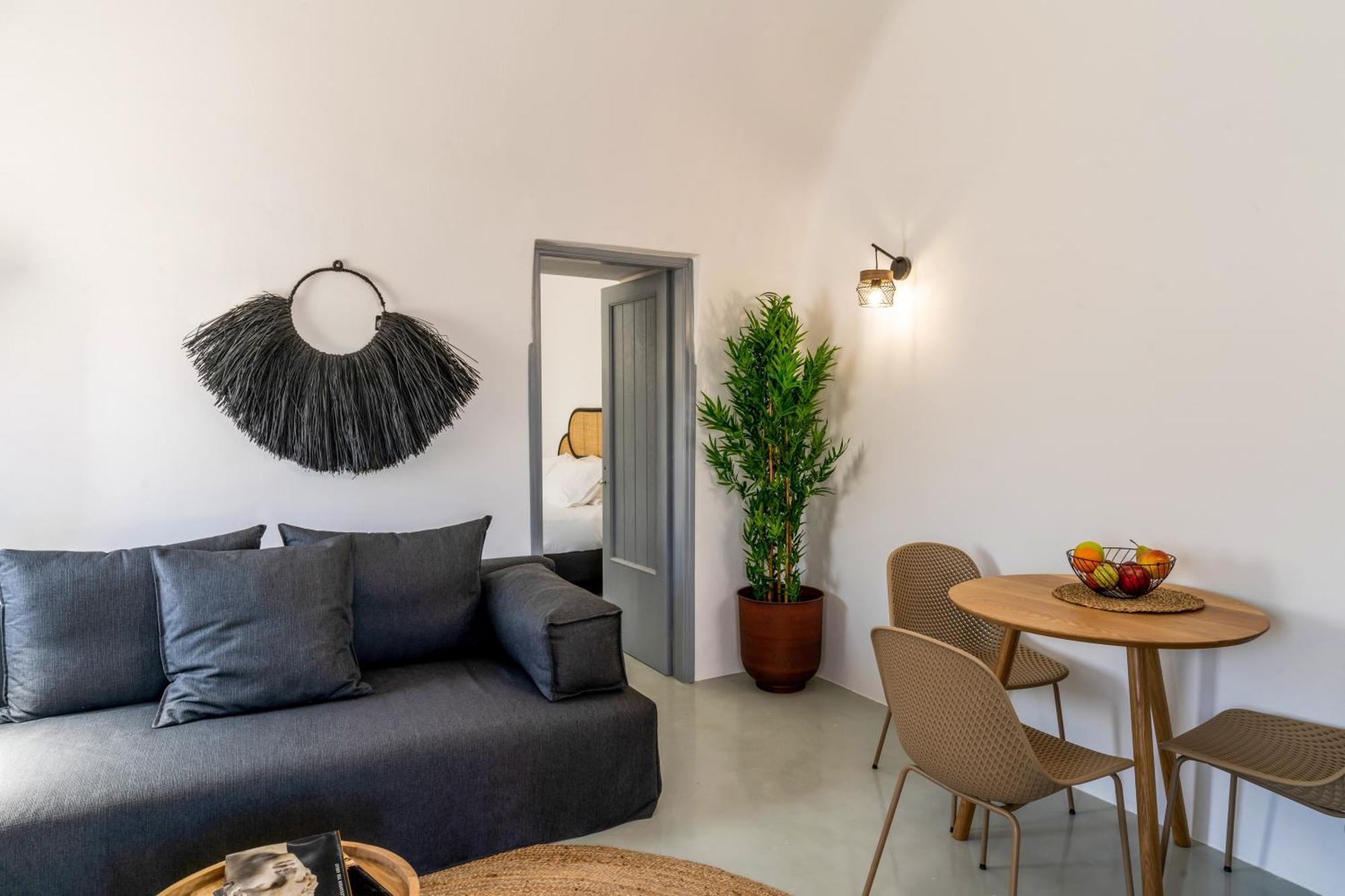 Evanthia Best View Thirassia Island Hotel 외부 사진